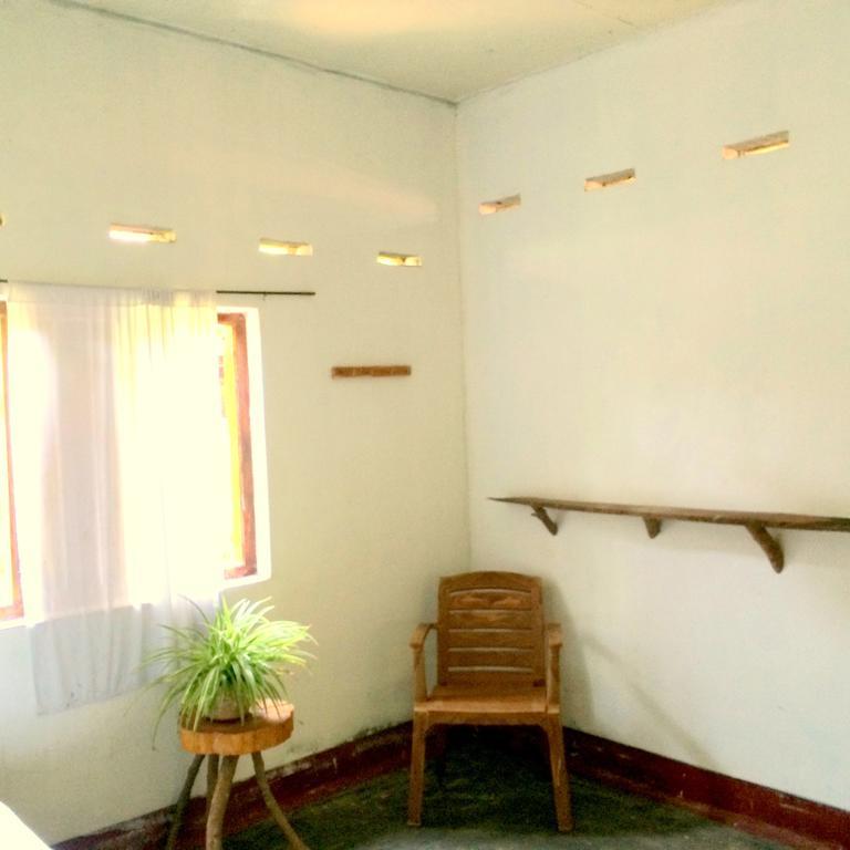 Surf & Yoga Arugam Bay Hotel Kamer foto