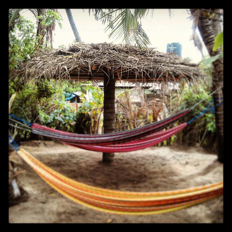 Surf & Yoga Arugam Bay Hotel Buitenkant foto