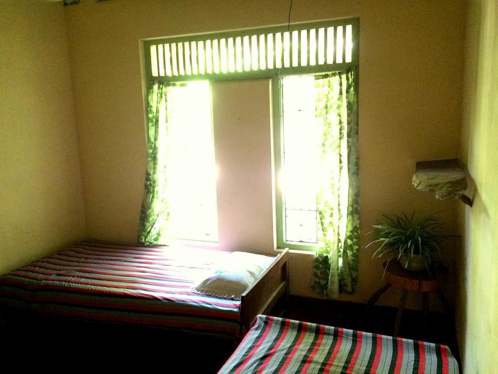 Surf & Yoga Arugam Bay Hotel Kamer foto